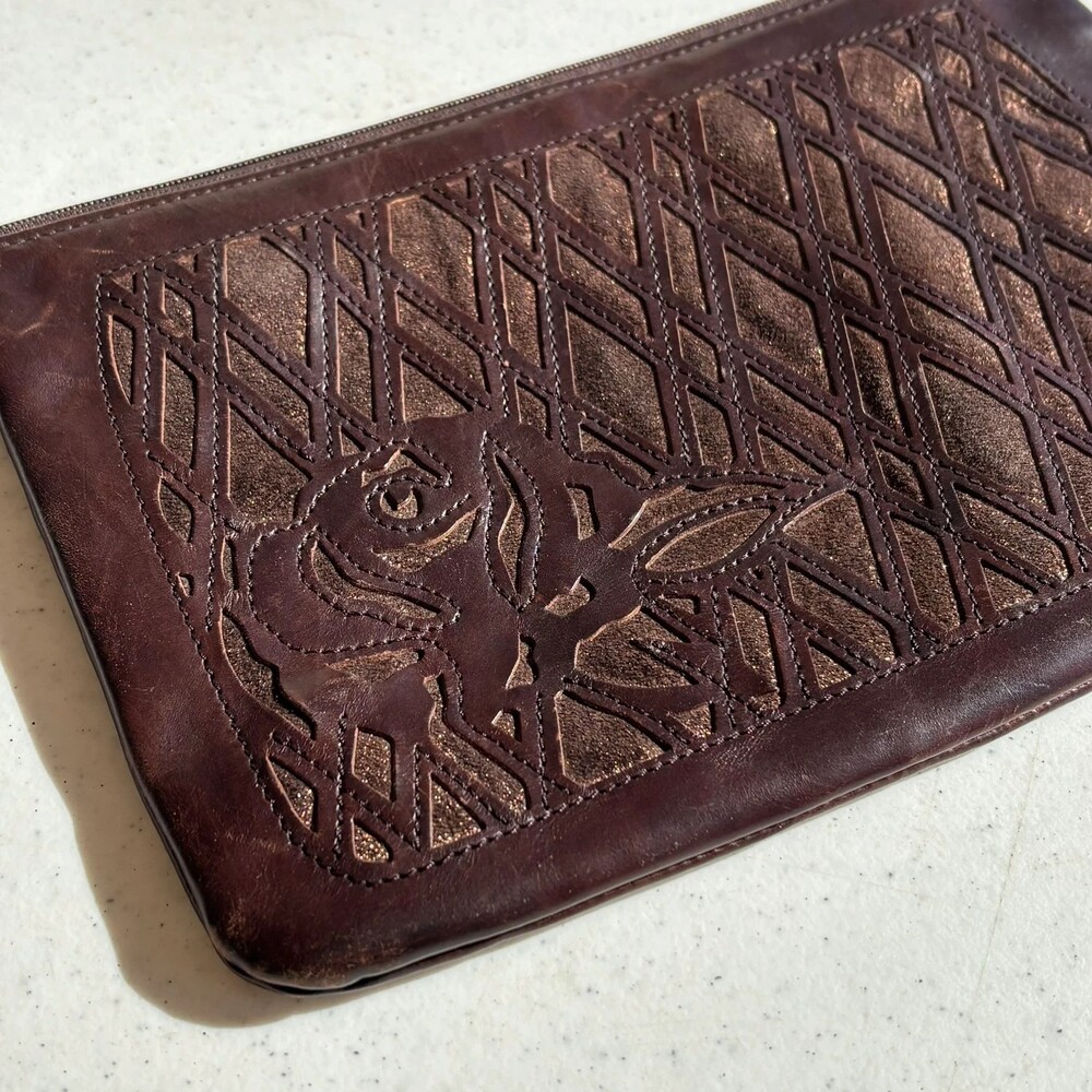 BCBG Max Azria Italian Leather Brown Tooled Rose Clutch Y2K Boho Zip Pouch